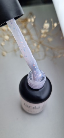 PNB 4 in 1 Liquid Gel Ivory Breeze  17ml