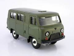 UAZ-3962 bus (plastic) khaki 1:43 Agat Mossar Tantal