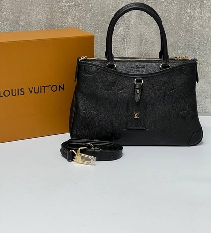 Сумка Louis Vuitton Trianon PM черный