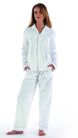 Домашний костюм с брюками Alison от Casual Avenue белый с бежевым