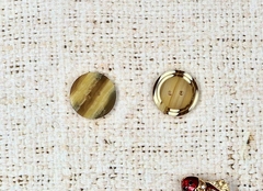 Пуговица костюмная, d 2,1 см