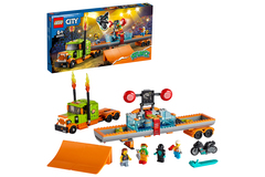 Lego konstruktor City Stunt Show Truck