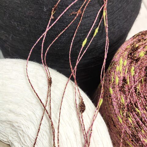 Лен (35%) с люрексом и шишибриками NODINO DI LINO 600 розово-коричневый с медью