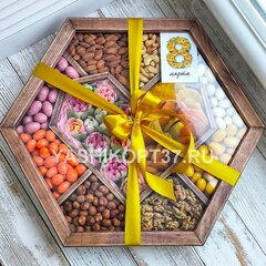 Декоративный ящик 