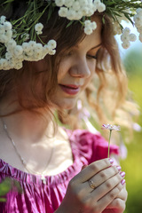 Есения. Платье женское льняное с оборками PL-4233