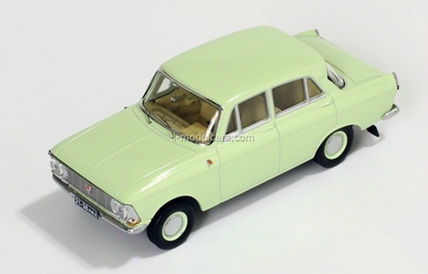 Moskvich-412 light green 1971 IST104 IST Models 1:43