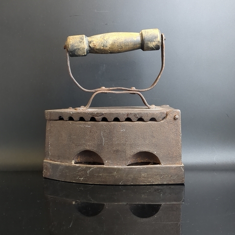 Угольный утюг РПК Уни. пос. Уни, Кировская область, 1950-1960 г.г.