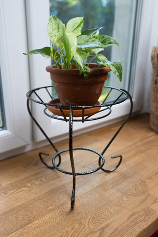 Подставка Настольная на 1 горшок Кувшин