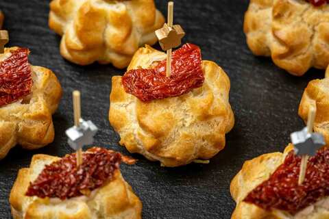 Профитроли с паштетом из кролика, 10 шт.