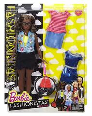Кукла Barbie с набором одежды Fashionistas