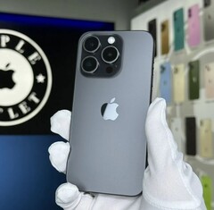 iPhone 15 Pro, 128 ГБ б/у