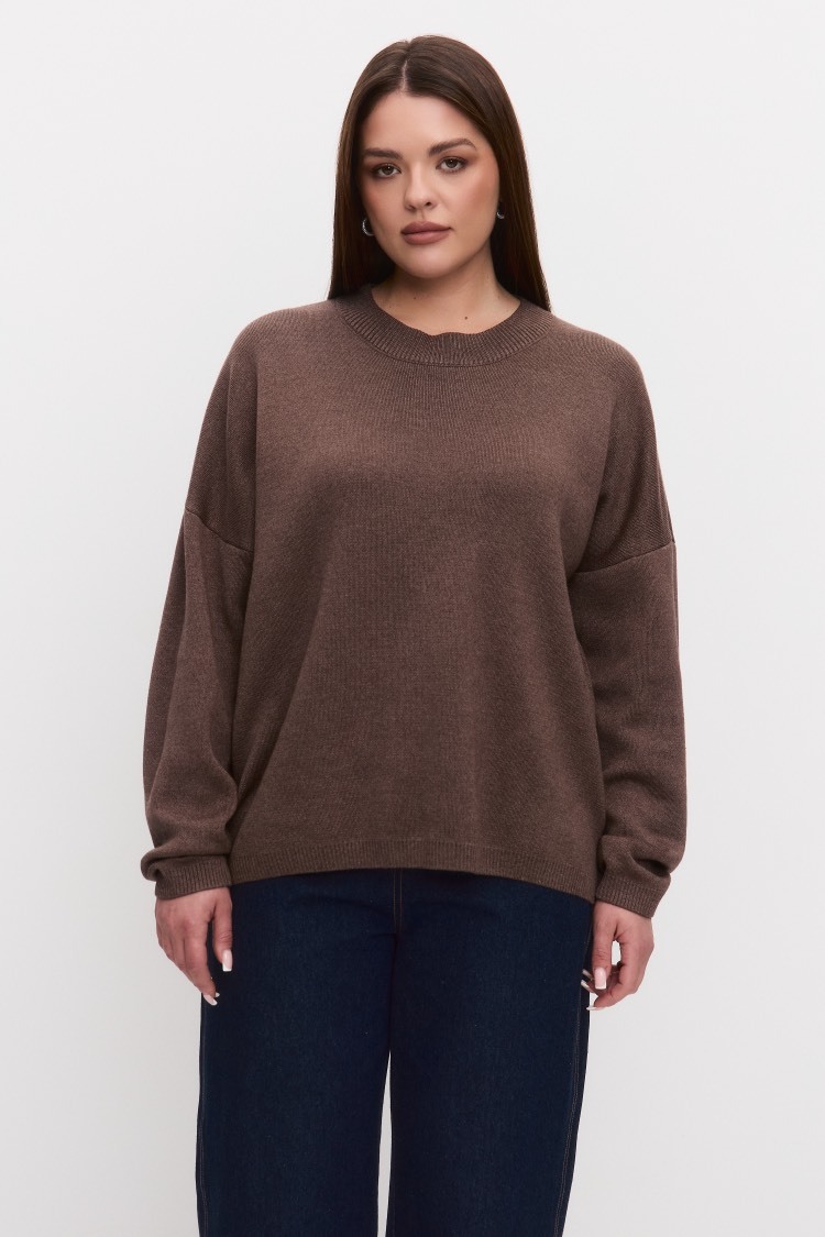 Джемпер вязаный с круглым вырезом, трюфель