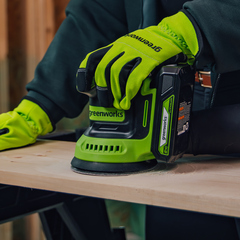 Эксцентриковая шлифмашина Greenworks OS325K2 24V аккумуляторная, с АКБ 2 А/ч и ЗУ