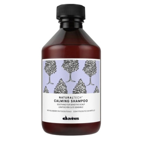 Davines NaturalTech Calming: Успокаивающий шампунь для чувствительной кожи головы (Calming Shampoo)