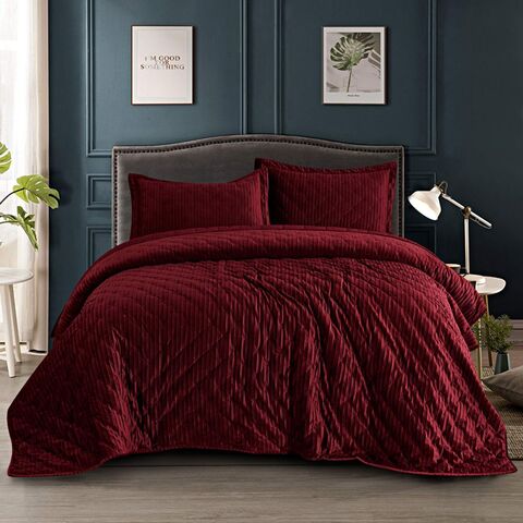 Покрывало 240х260 и 2 наволочки 50х70 Sofi De MarkO Адажио Бордо