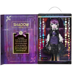 Деми Батиста Костюмированный Бал Рейнбоу Вижн