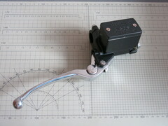 Тормозная машинка Suzuki GSF 1200 SV650 DL650 GSR600 v-strom 1000