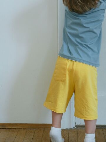 Шорты детские желтый