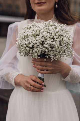 Букет невесты «Белая гипсофила»