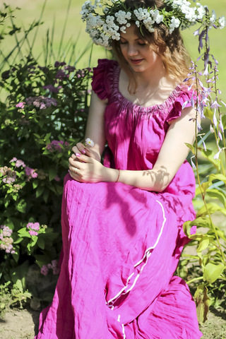 Есения. Платье женское льняное с оборками PL-4233