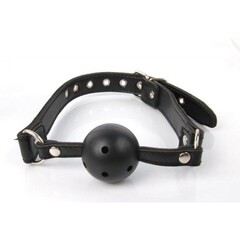 Кляп для рта в виде шара черный (экокожа)