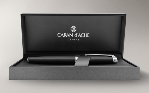 Ручка перьевая Caran d'Ache Leman Black Matte SP, F (4799.486)