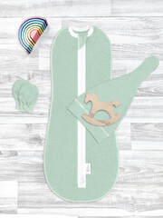 Комплект для новорожденного Mjölk Magic Mint {пеленальный кокон, шапочка, антицарапки}