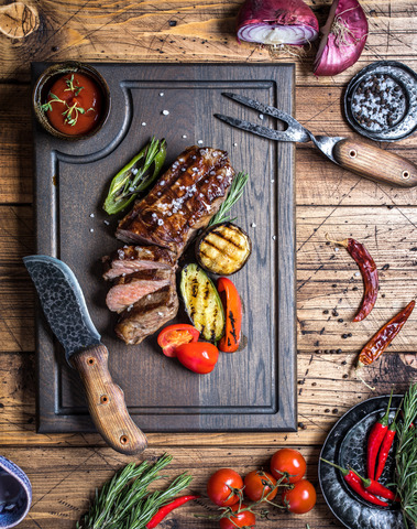 Night Oak Cutting Board