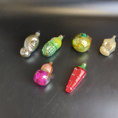 Ёлочные игрушки набор из 6 штук, мячик, морковка, изба, матрёшка, лев, лялька, роспись ручная, винтаж СССР 1960-1980 гг