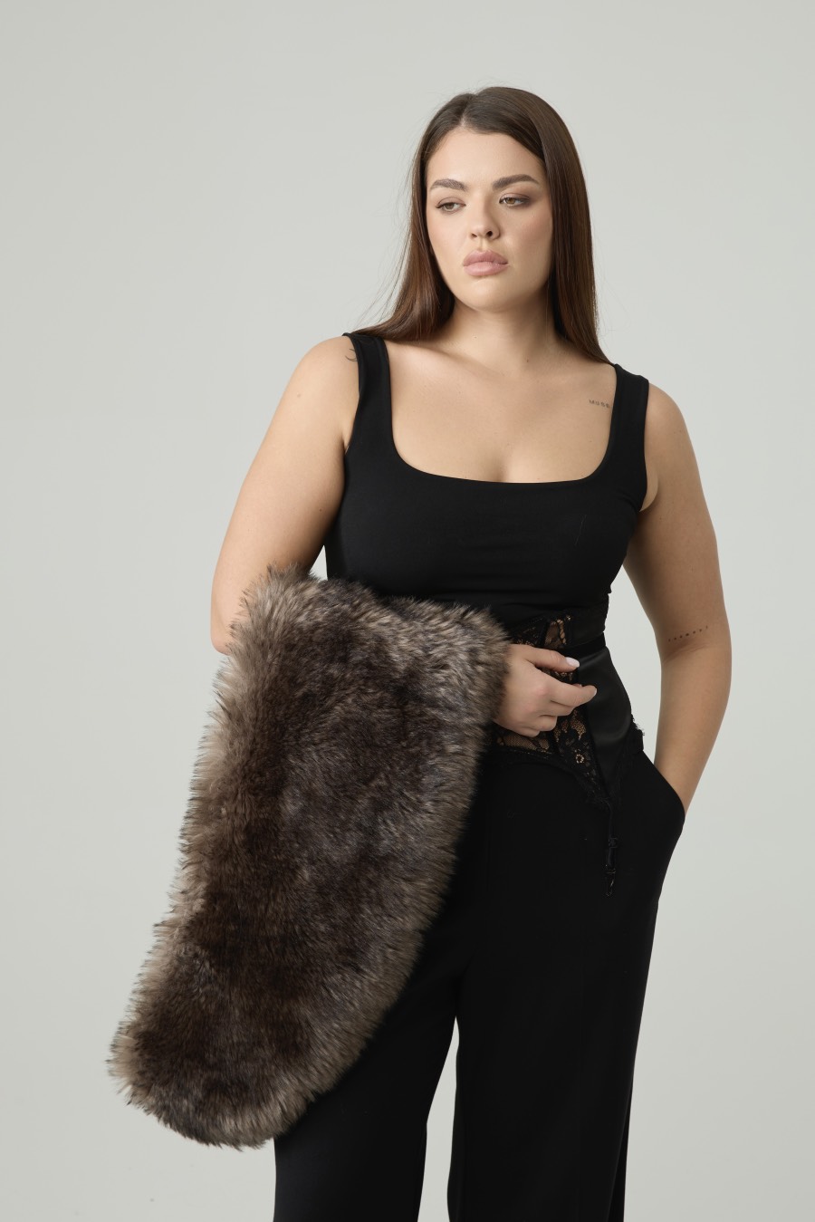 Меховая накидка из искуственного меха, темно-коричневый