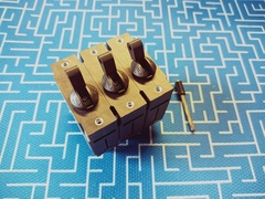 Выключатель автоматический DDE 7А, 3Ф  DPG7553-3E/DDG6000-3E