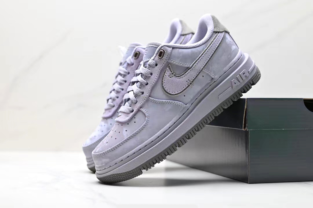 Nike Air Force 1 Luxe Providence Purple