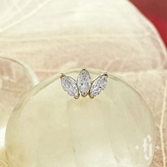 Кластер "Triple Marquise" - Желтое золото - White CZ