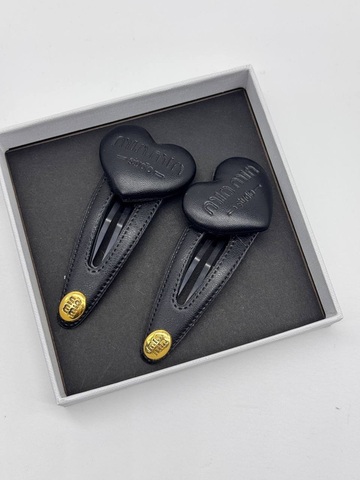 Заколка невидимка Miu Miu