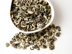 Би Ло Чунь "Изумрудные Спирали Весны", 2025 год, Зеленый чай