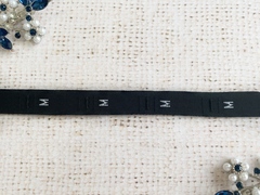 Размерники жаккардовые Тафта M, ш. 1,2х3,2 см в рулоне 500 шт.