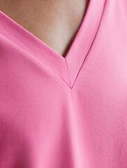 Футболка из премиального хлопка с эластаном  D49.096 (121271)