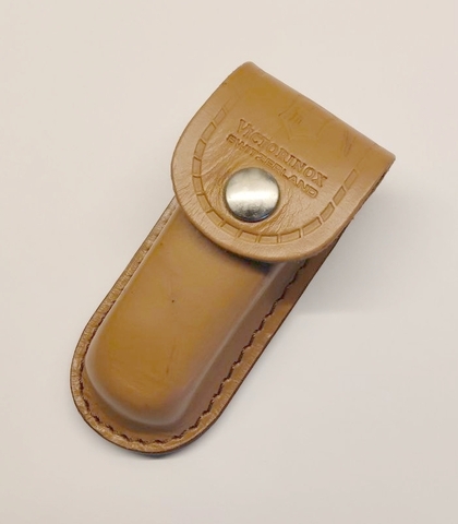 Чехол кожаный Victorinox, для офицерских ножей,  91 mm, 5 - 7 уровней, Light Brown, на ремень (4.0525)