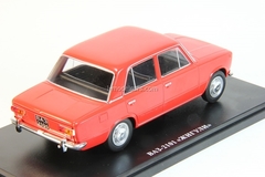 VAZ-2101 Zhiguli Lada red 1:24 Legendary Soviet cars Hachette #4