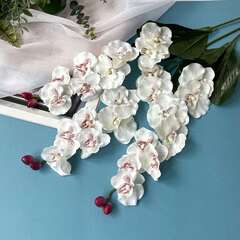 Орхидея искусственная на ветке, Белая, 8 голов с листьями, 65 см. Набор 3 ветки.