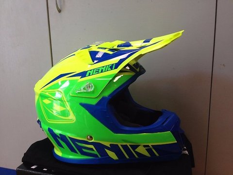 Кроссовый мото шлем NENKI NK-316, жёлтый-зелёный-синий