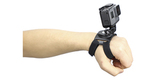 Крепление на руку GoPro Hand + Wrist Strap (AHWBM-002) на кисти вид сверху