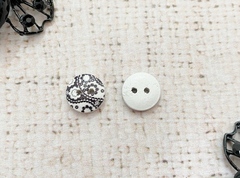 Пуговицы, 2 прокола, d 11 мм