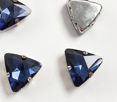 Стразы пришивные стекло в оправе "Треугольник", р. 18 мм, тёмно-синий