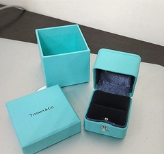 66620- Подарочная коробка/футляр для кольца/гвоздиков TIFFANY lux кожа