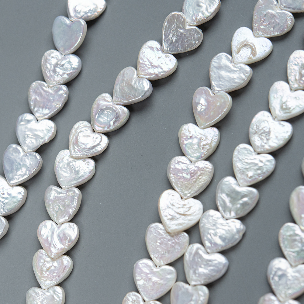 Жемчуг культивированный  в форме сердца, 10мм, белый