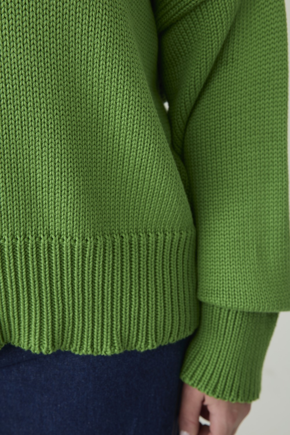 Свитер вязаный, зеленый