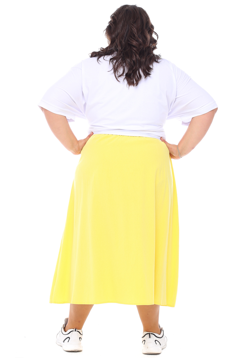 С чем носить желтую юбку: как создать яркий и солнечный лук, фото-подборка модных образов