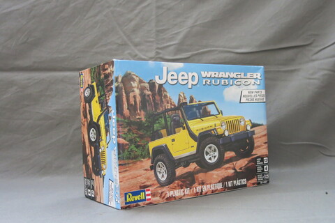 Сборная модель Jeep Wrangler Rubicon revell 1/25