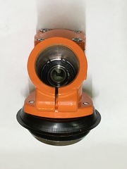 Редуктор нижний на бензотриммер квадрат ( 32мм )